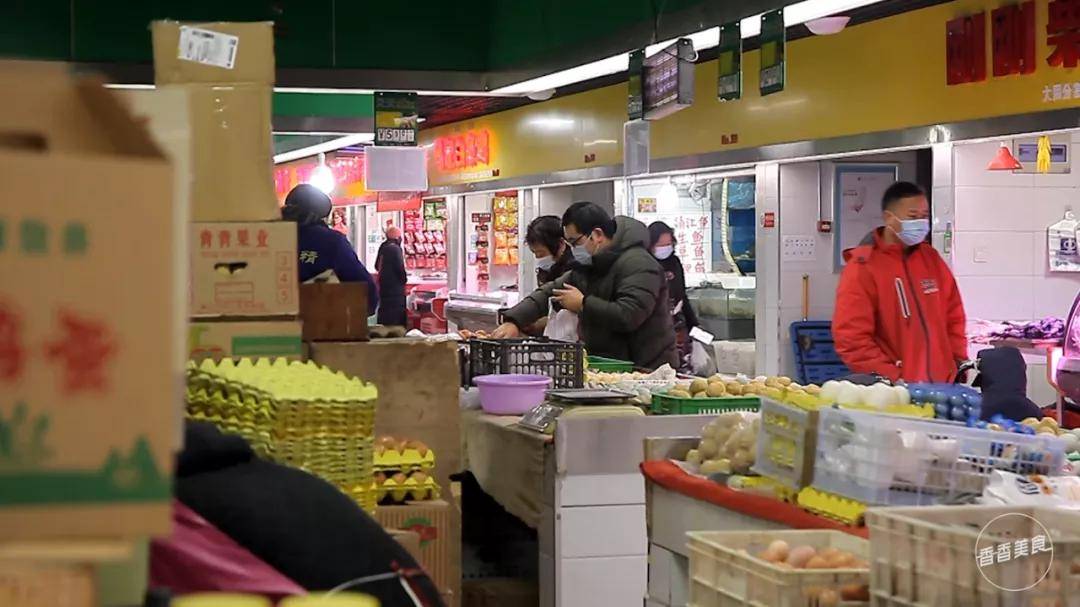 万丰刘恩英最新动态揭秘，小巷中的隐藏美食宝藏探索