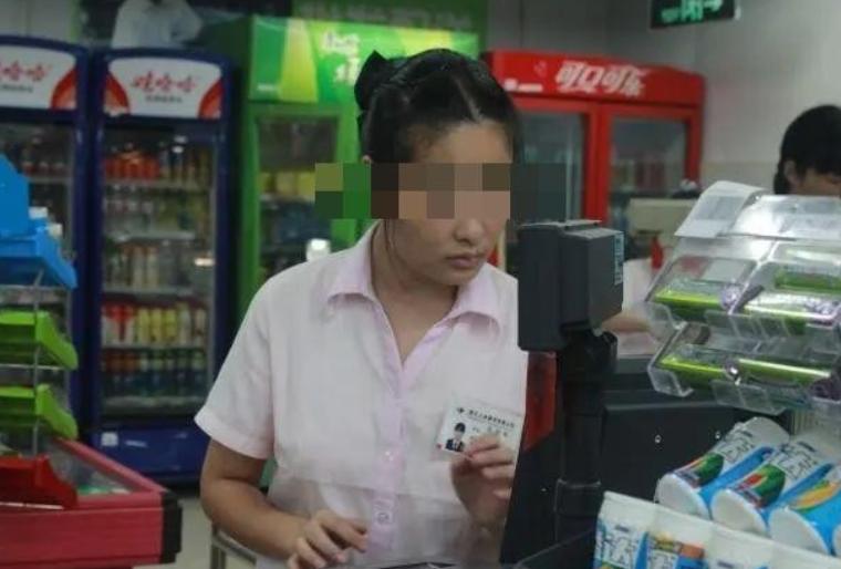 最新药店营业员招聘启事，职业概述、要求及前景展望