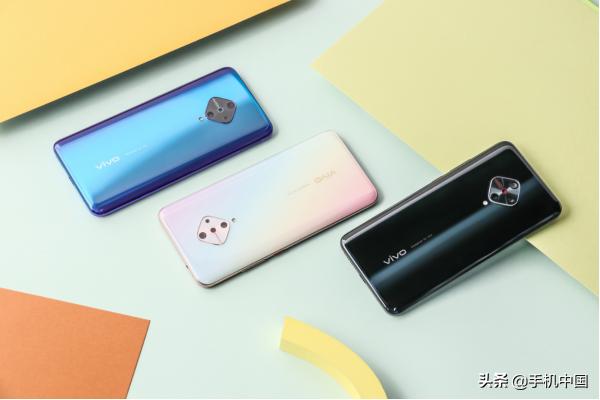 vivo最新款智能手机震撼发布，领略科技美学的极致魅力！