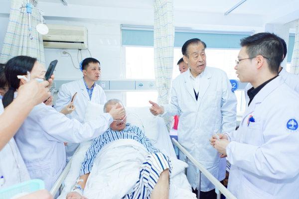 成就自信与梦想之路